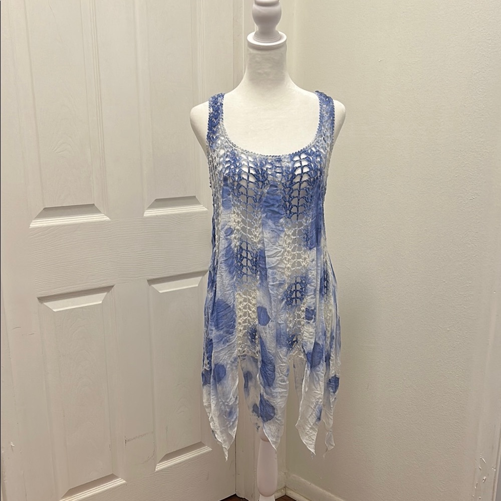 Boston Proper Blue and White Tunic Top